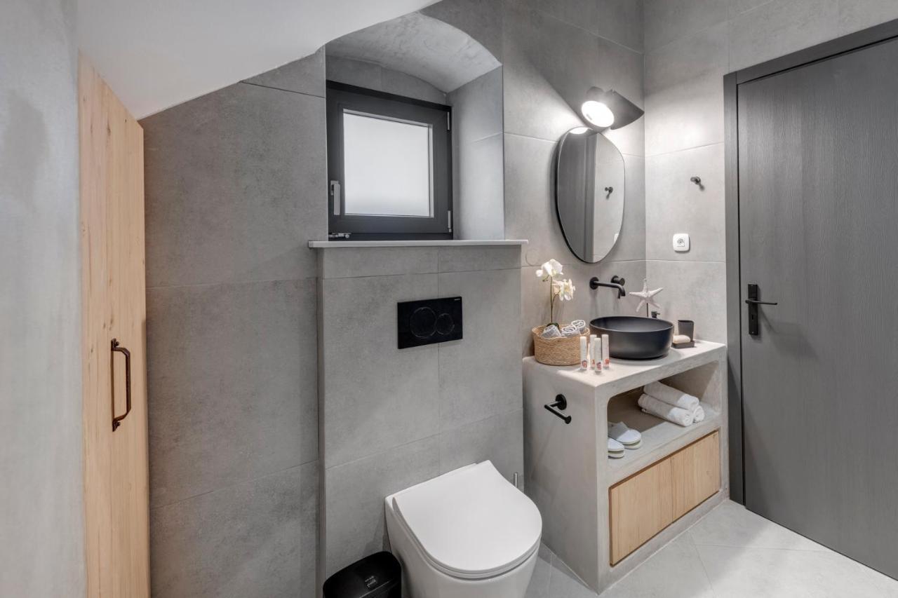 Syrose Suites Ermoupoli Esterno foto