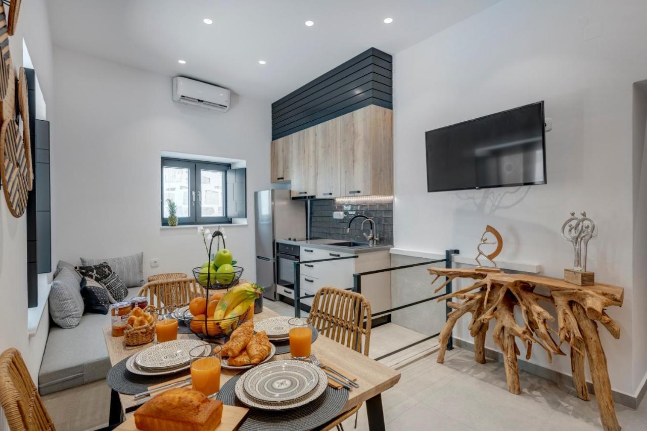 Syrose Suites Ermoupoli Esterno foto